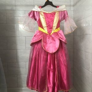 Sleeping beauty costume